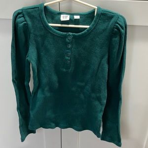 Gap Kids Girls waffle texture/thermal Shirt size Medium